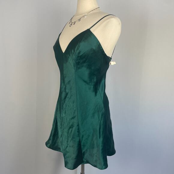 Frederick's of Hollywood Slip Dress Size Medium Emberald Green Satin Slinky Mini - Picture 6 of 16